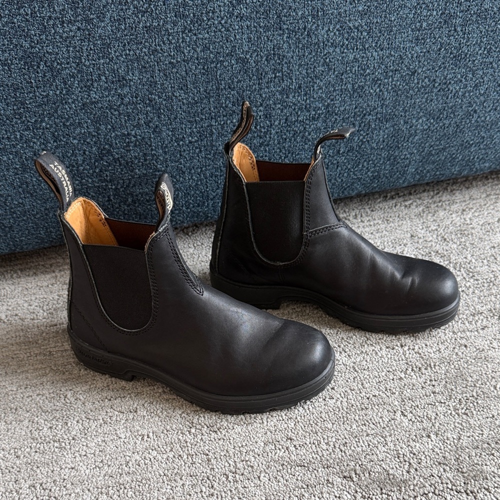 Blundstone Classic Black Leather Boots